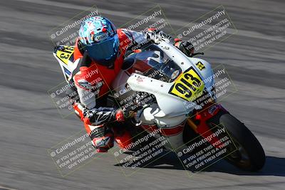 media/Mar-21-2025-CVMA Friday Practice (Fri) [[30cd4fe323]]/3-Racer 2/Session 2 (Bowl)/